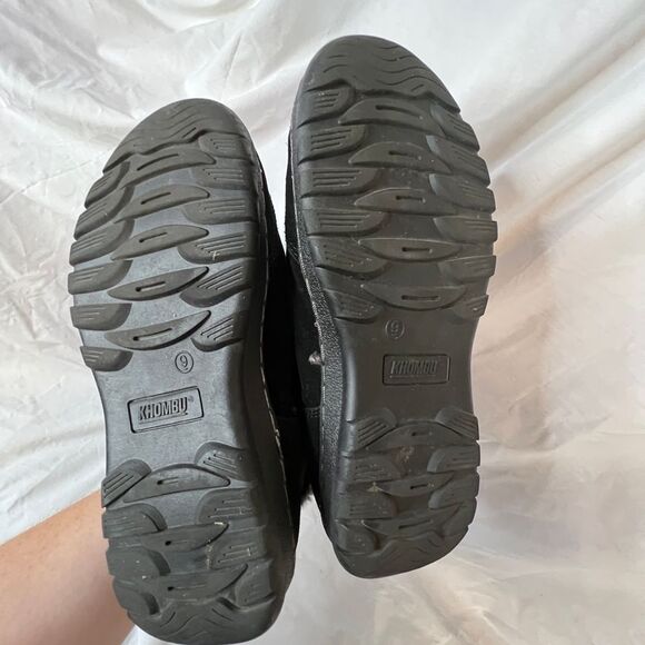 Khombu Womens Lily Faux Fur Trim Water Resistant Black Suede Boot Sz 9 Round Toe - Picture 5 of 6